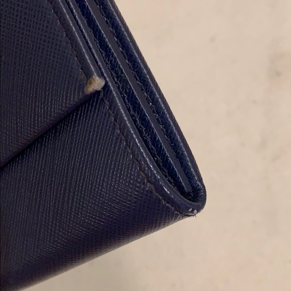 Salvatore Ferragamo Purse - Picture 5 of 6